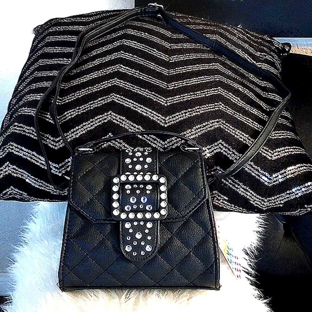 Brand New bling purse Small and beautiful